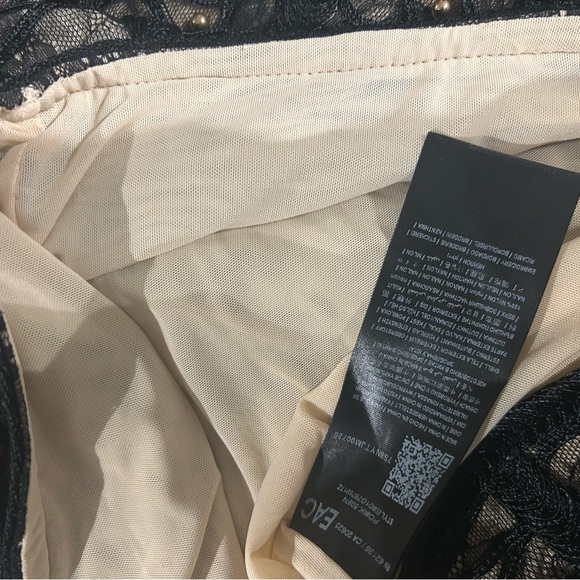 GUESS Black and Gold Geometric Dress - Picture 9 of 10